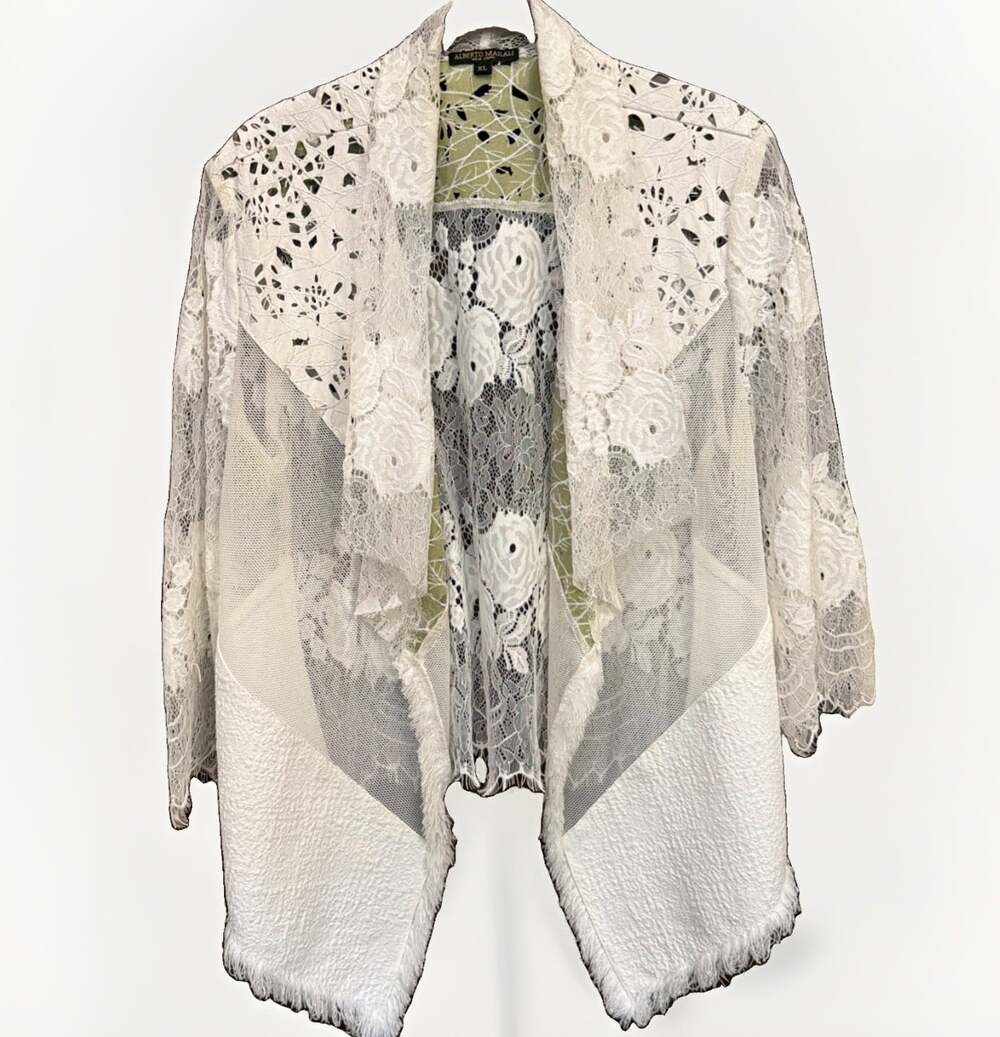 VTG Alberto Makali White Lace & Pops Of Green Open Front Kimono XL P2P 40”/L 31”
